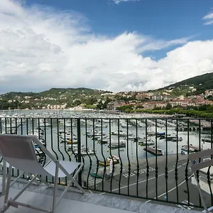 Al Molo Sea View Guest house